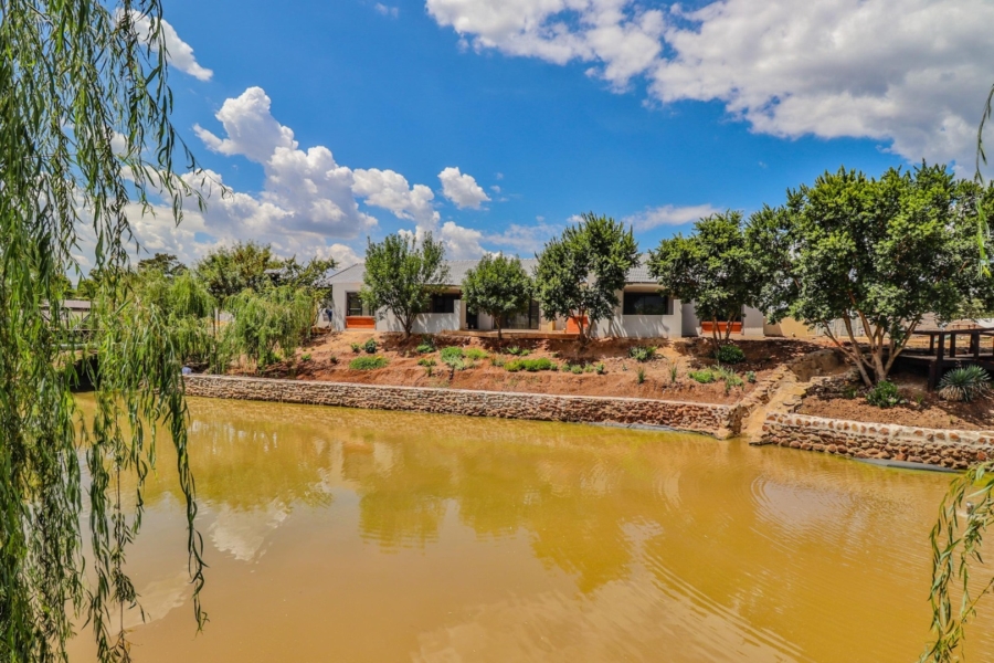 2 Bedroom Property for Sale in Melodie North West